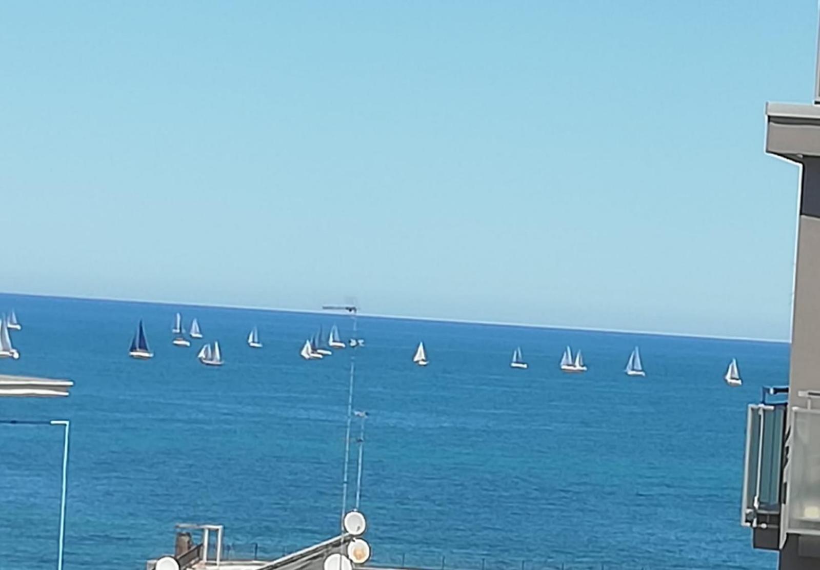La Dimora Vista Mare Apartment Бари Екстериор снимка