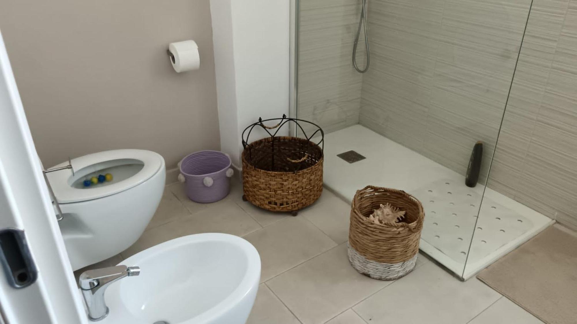 La Dimora Vista Mare Apartment Бари Екстериор снимка